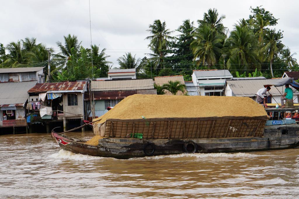 Nam Thi Holiday Home Cai Be Luaran gambar